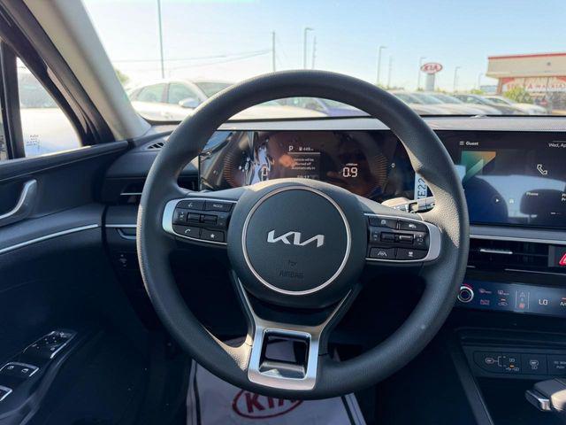 2026 Kia K5 LXS FWD