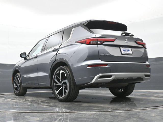 2022 Mitsubishi Outlander SEL Special Edition 2WD