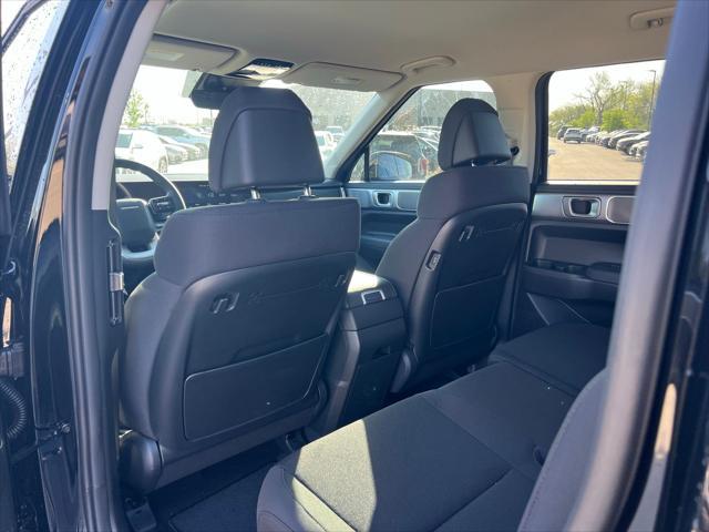 2026 Hyundai Santa Fe SE