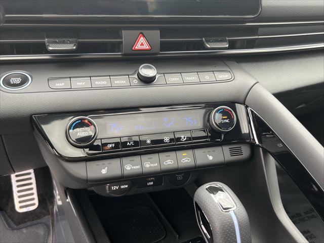 2026 Hyundai Elantra Base