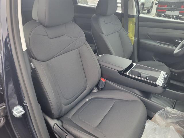 2026 Hyundai Tucson Hybrid Blue SE
