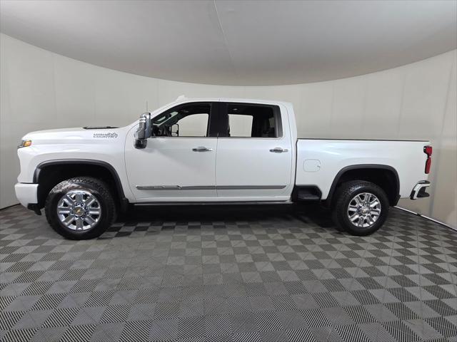 2025 Chevrolet Silverado 2500HD 4WD Crew Cab Standard Bed High Country