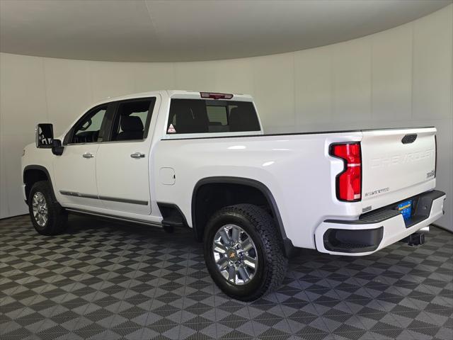 2025 Chevrolet Silverado 2500HD 4WD Crew Cab Standard Bed High Country