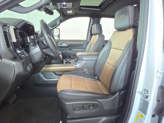 2025 Chevrolet Silverado 2500HD 4WD Crew Cab Standard Bed High Country