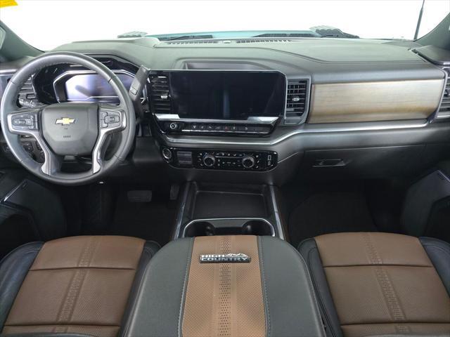 2025 Chevrolet Silverado 2500HD 4WD Crew Cab Standard Bed High Country