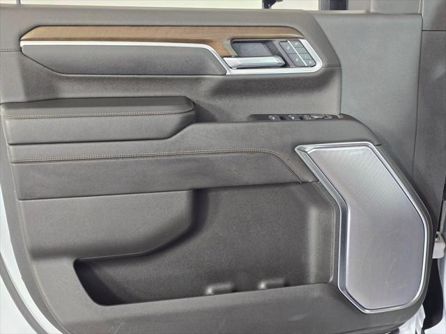2025 Chevrolet Silverado 2500HD 4WD Crew Cab Standard Bed High Country