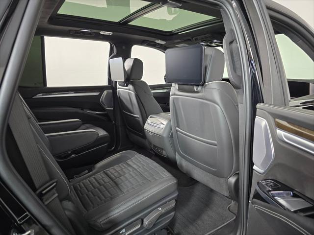 2025 Cadillac Escalade Sport Platinum
