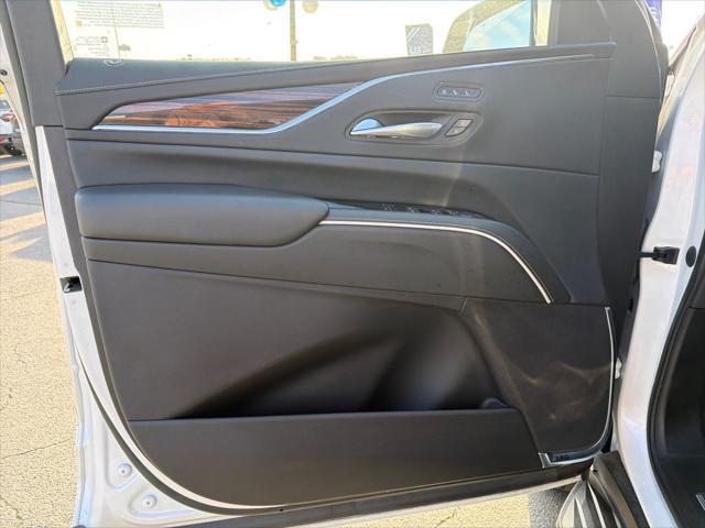 2023 Cadillac Escalade 2WD Premium Luxury