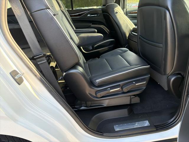 2023 Cadillac Escalade 2WD Premium Luxury