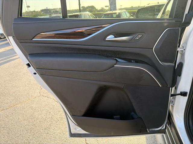 2023 Cadillac Escalade 2WD Premium Luxury