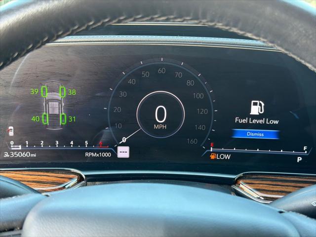 2023 Cadillac Escalade 2WD Premium Luxury
