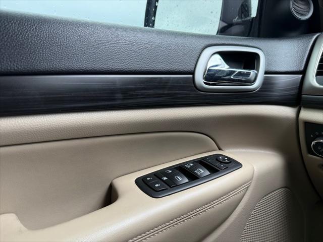 2022 Jeep Grand Cherokee Laredo E 4x4