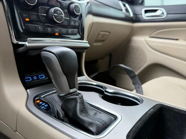 2022 Jeep Grand Cherokee Laredo E 4x4