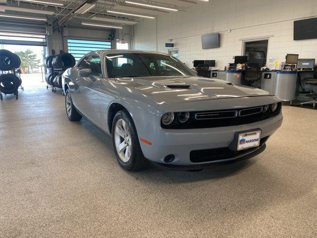 2022 Dodge Challenger SXT