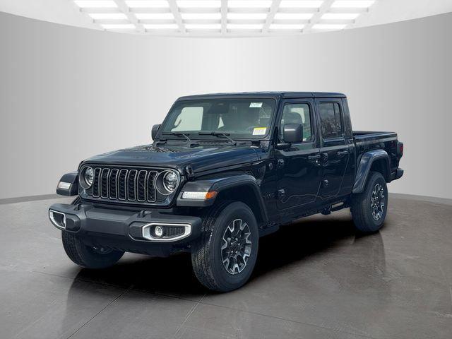 2026 Jeep Gladiator GLADIATOR SAHARA 4X4
