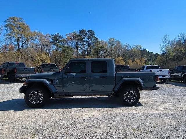 2026 Jeep Gladiator GLADIATOR SAHARA 4X4 2026 Jeep Gladiator GLADIATOR SAHARA 4X4