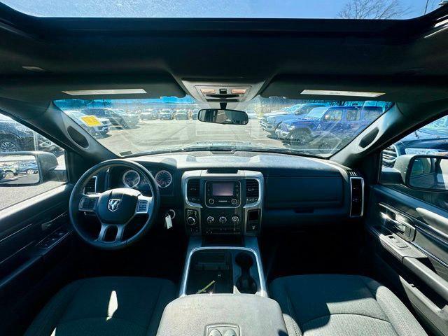 2021 RAM 1500 Classic Warlock Quad Cab 4x4 64 Box 2021 RAM 1500 Classic Warlock Quad Cab 4x4 64 Box