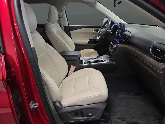 2023 Ford Explorer Platinum