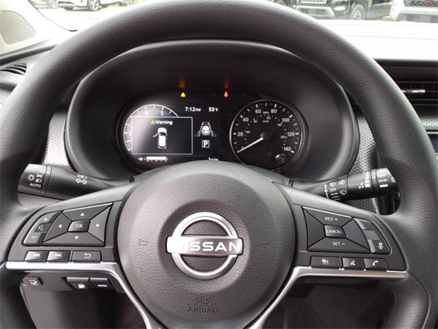 2024 Nissan Kicks SV Xtronic CVT