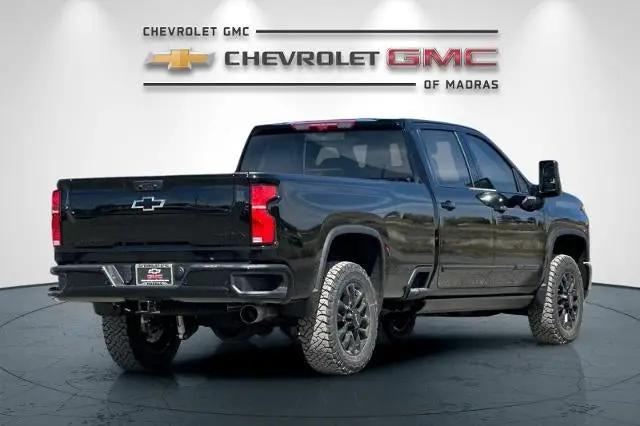 2026 Chevrolet Silverado 3500HD Crew Cab, Long Bed, High Country Dual Rear Wheel, RWD