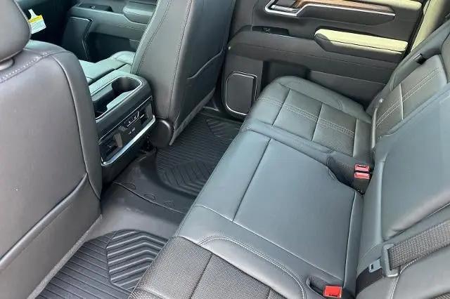2026 Chevrolet Silverado 3500HD Crew Cab, Long Bed, High Country Dual Rear Wheel, RWD