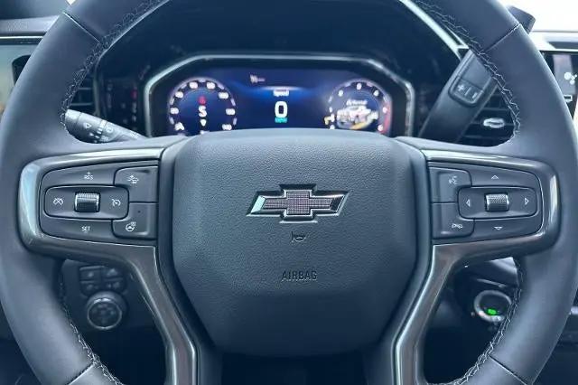 2026 Chevrolet Silverado 3500HD Crew Cab, Long Bed, High Country Dual Rear Wheel, RWD