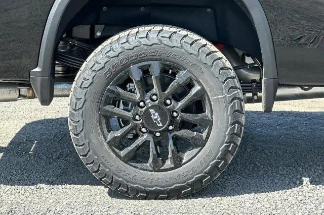 2026 Chevrolet Silverado 3500HD Crew Cab, Long Bed, High Country Dual Rear Wheel, RWD