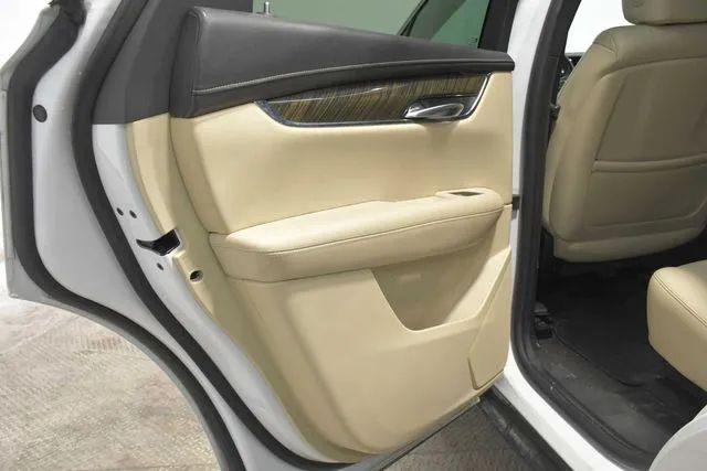 2020 Cadillac XT5 FWD Premium Luxury
