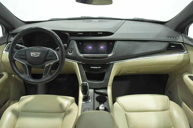 2020 Cadillac XT5 FWD Premium Luxury