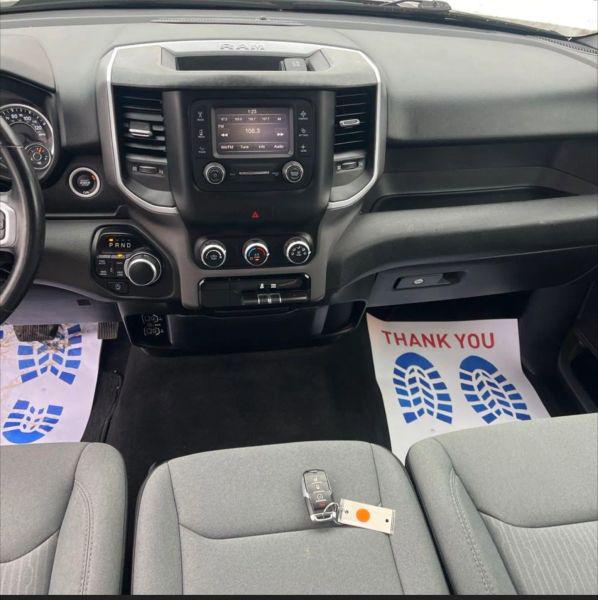 2022 Ram 1500 Big Horn Quad Cab 4x4 6'4" Box