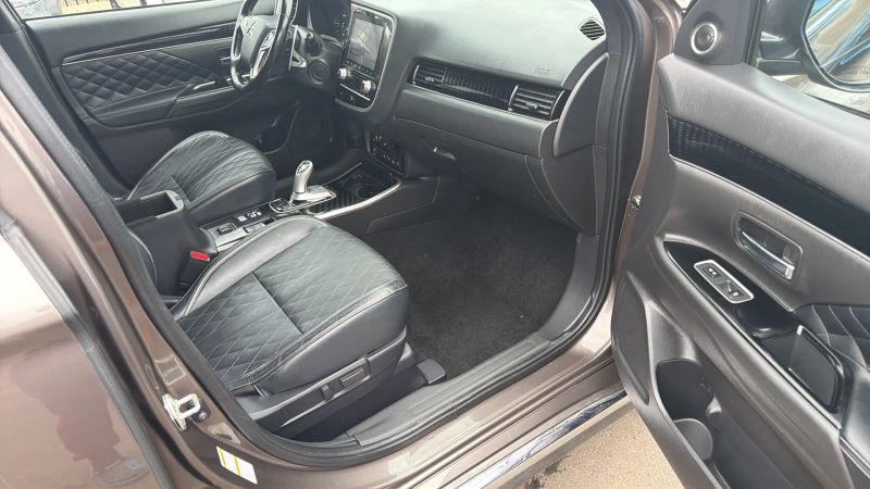 2022 Mitsubishi Outlander PHEV GT S-AWC