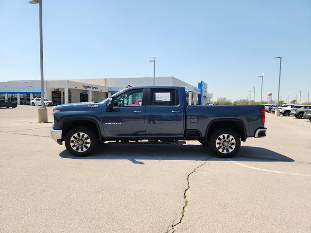 2026 Chevrolet Silverado 2500HD Crew Cab, Standard Bed, LT, 4WD