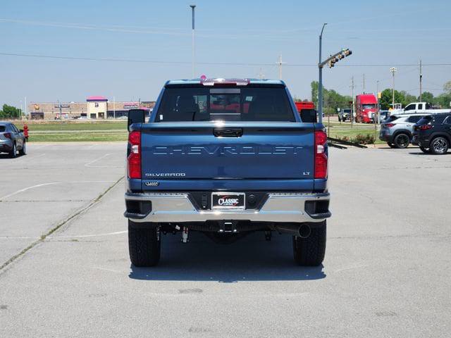 2026 Chevrolet Silverado 2500HD Crew Cab, Standard Bed, LT, 4WD