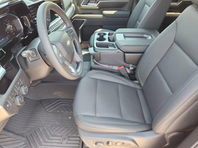 2026 Chevrolet Silverado 2500HD Crew Cab, Standard Bed, LT, 4WD