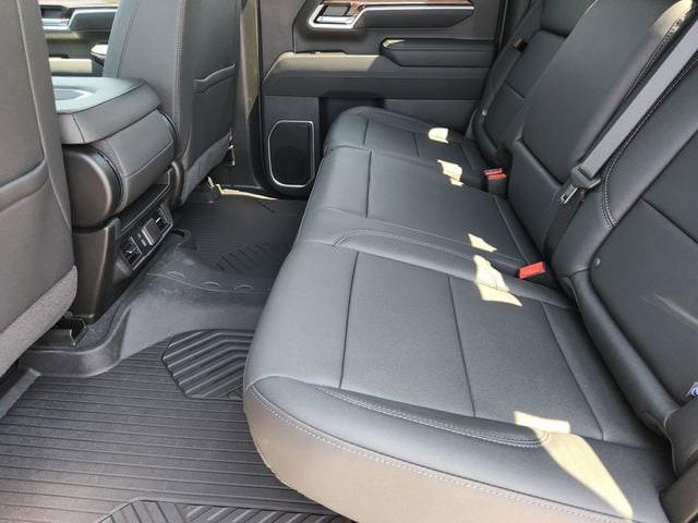 2026 Chevrolet Silverado 2500HD Crew Cab, Standard Bed, LT, 4WD