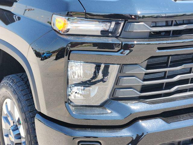 2026 Chevrolet Silverado 2500HD Crew Cab, Standard Bed, WT, 4WD