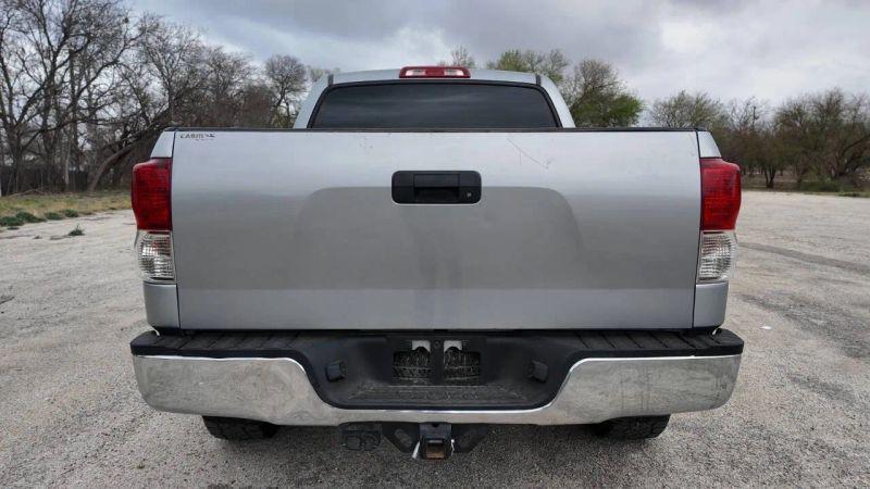 2013 Toyota Tundra Grade 5.7L V8