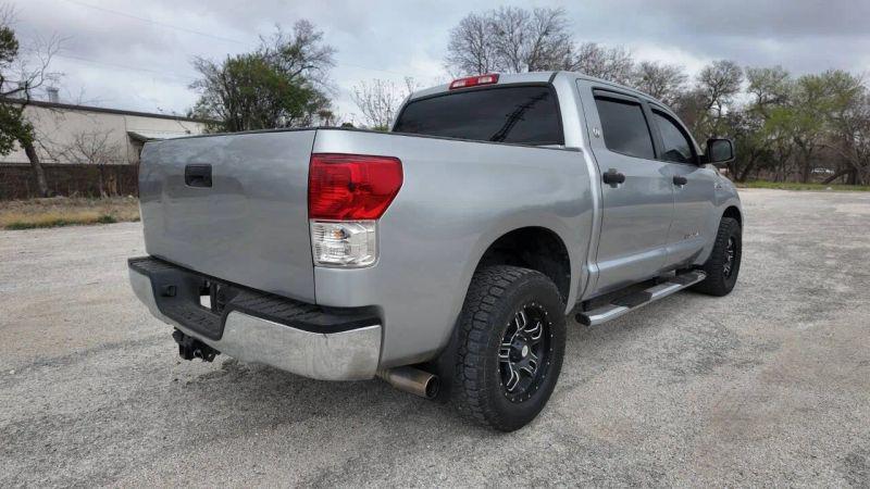 2013 Toyota Tundra Grade 5.7L V8