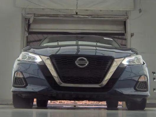 2021 Nissan Altima SR FWD