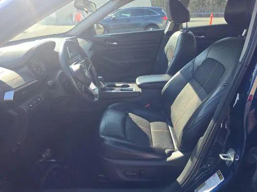 2021 Nissan Altima SR FWD
