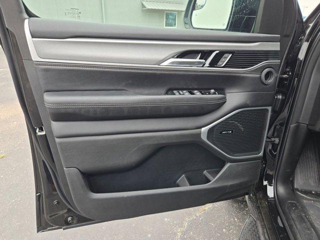 2026 Jeep Grand Wagoneer Upland