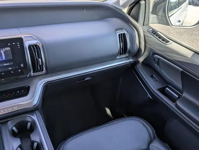 2025 Ford Expedition Platinum MAX