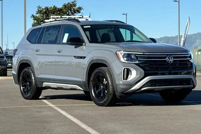 2026 Volkswagen Atlas Peak Edition
