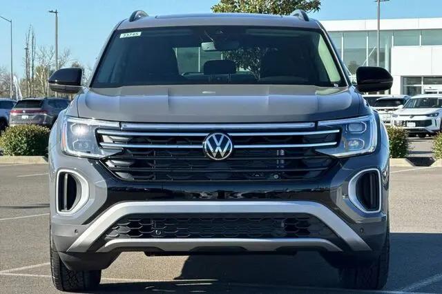 2026 Volkswagen Atlas Peak Edition