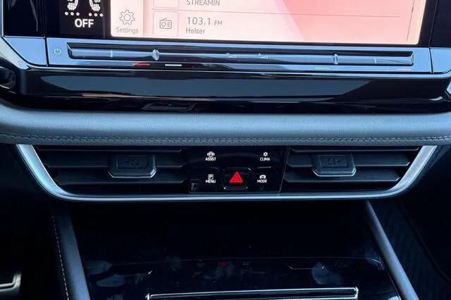 2026 Volkswagen Atlas Peak Edition