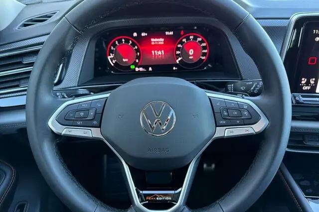 2026 Volkswagen Atlas Peak Edition