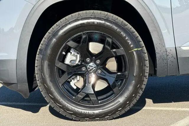2026 Volkswagen Atlas Peak Edition