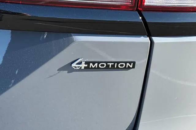 2026 Volkswagen Atlas Peak Edition