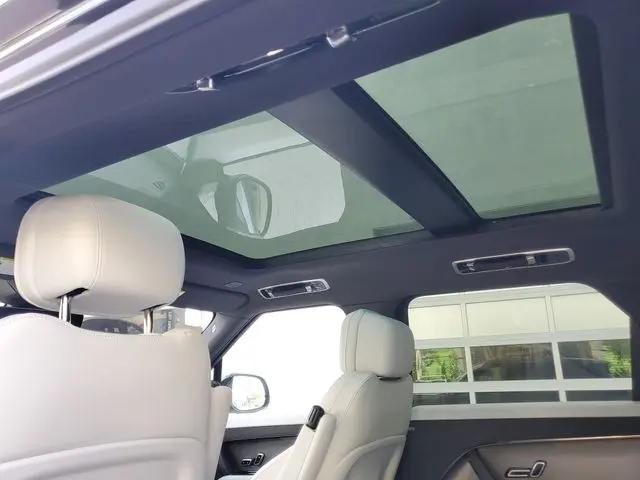 2025 Land Rover Range Rover Sport P360 SE