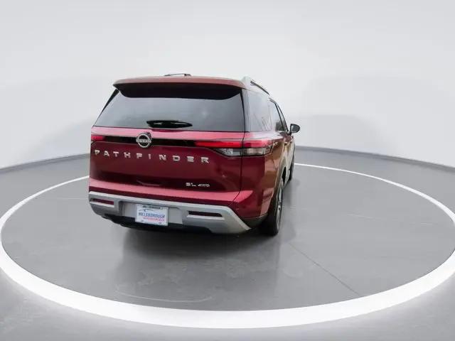 2023 Nissan Pathfinder SL 4WD